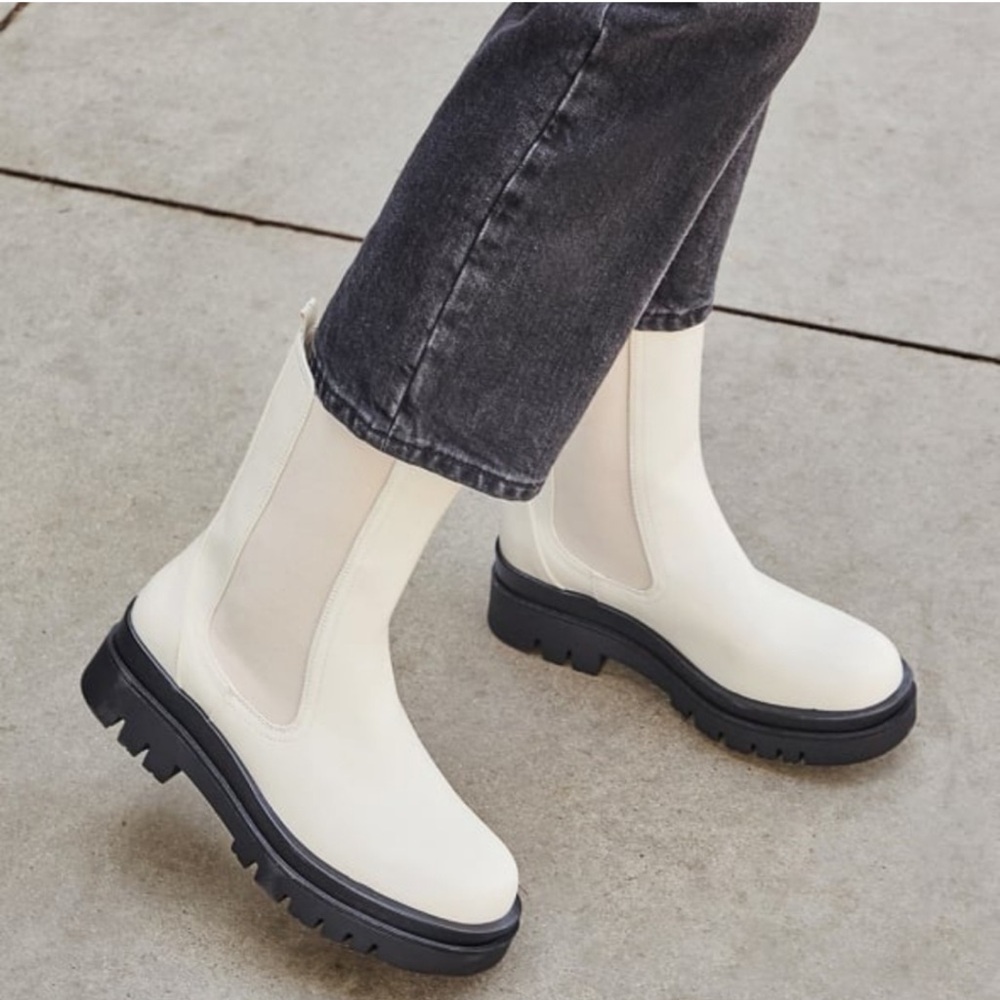 Just Fab Candide platform boots